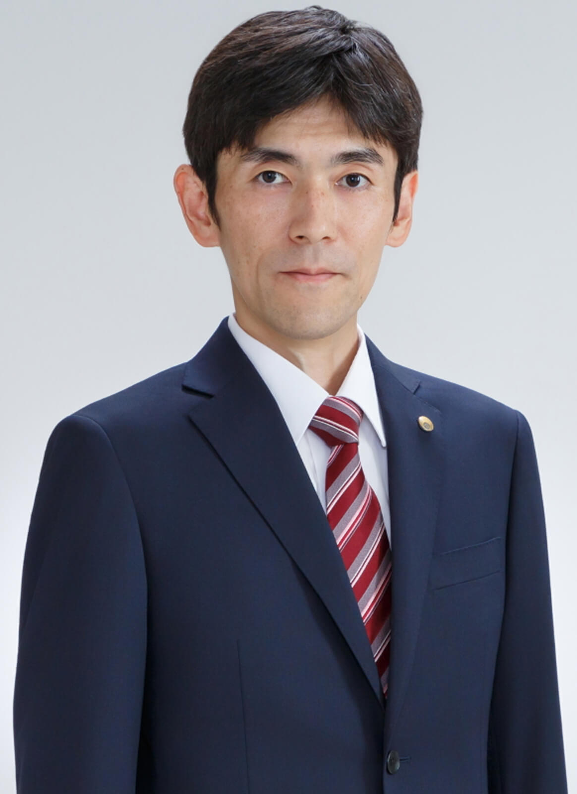 山田　佳人